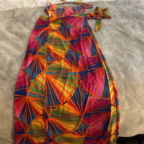 Tropical Bikini Set - Picture 2 of 4